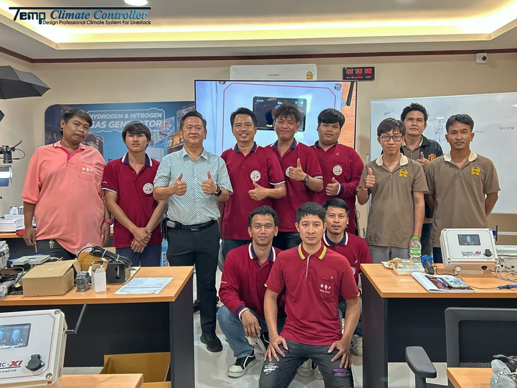 อบรมระบบ SILONIC – Xi (TempClimateController) สำหรับฟาร์มยุคใหม่